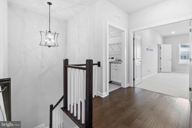 Building Photo - 44646 Provincetown Dr