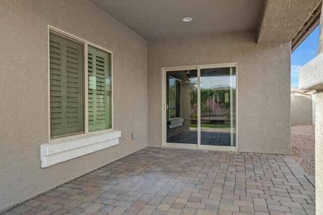 Building Photo - 26239 N 166th Ave