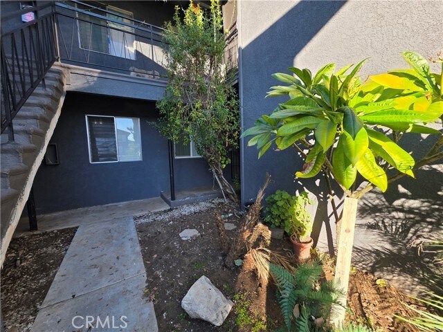 Building Photo - 20609 Hartland St