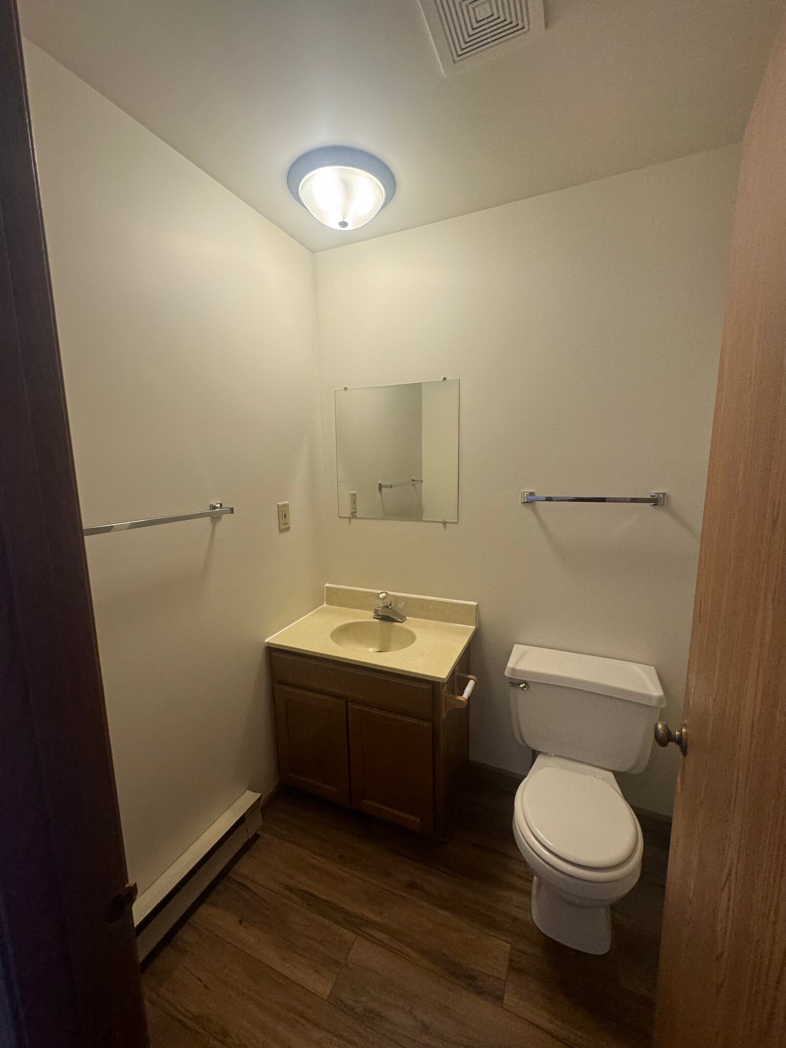 Building Photo - 1740 S Broad St