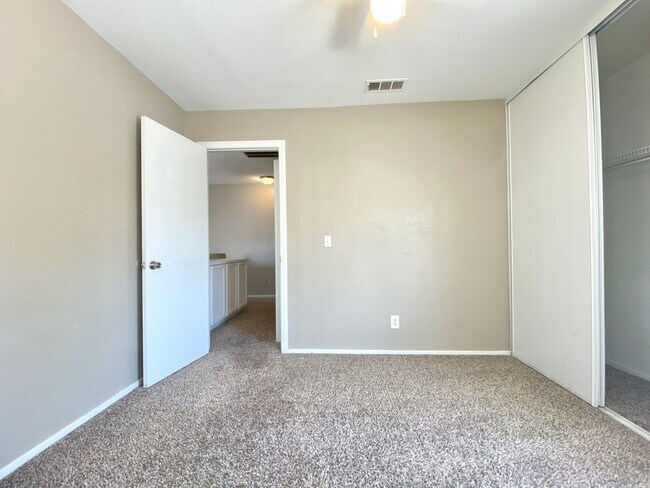 Building Photo - 2608 Commitment Ct