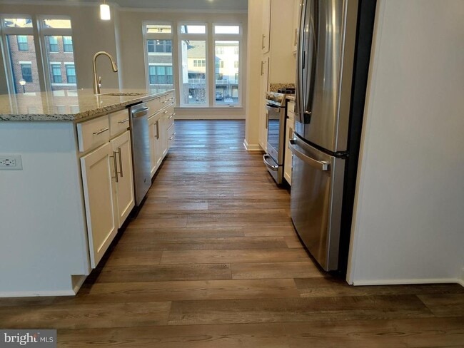 Building Photo - 22520 Foundation Dr