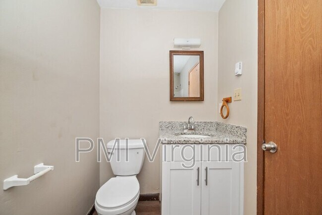 Building Photo - 4225 Schooner Trail