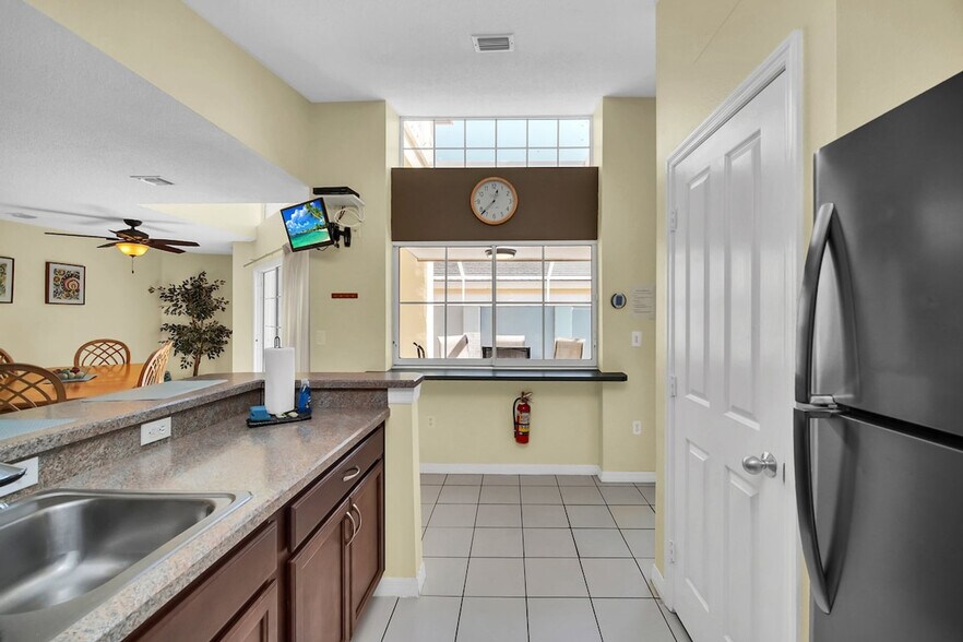 Building Photo - 8805 Crayson Ct