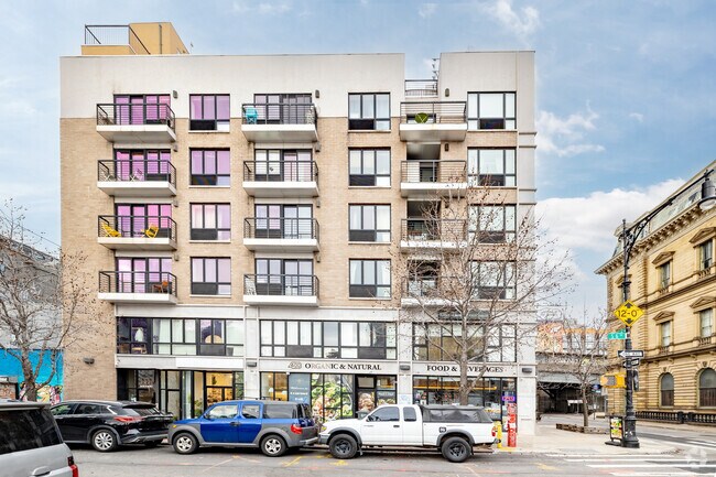Building Photo - 400 Bedford Ave