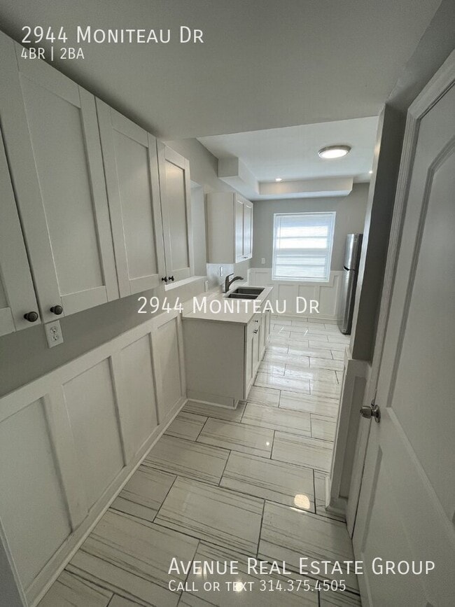 Building Photo - 2944 Moniteau Dr