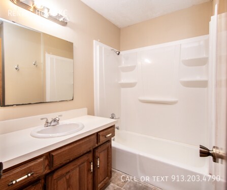 Building Photo - 11602 Monrovia-