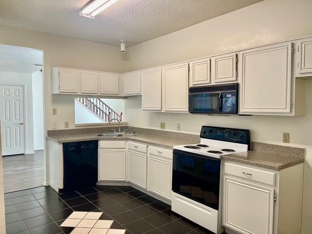 Building Photo - 6709 Driffield Cir W