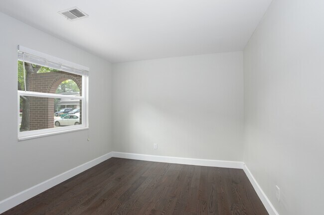 Building Photo - 7368 S Lafayette Cir W