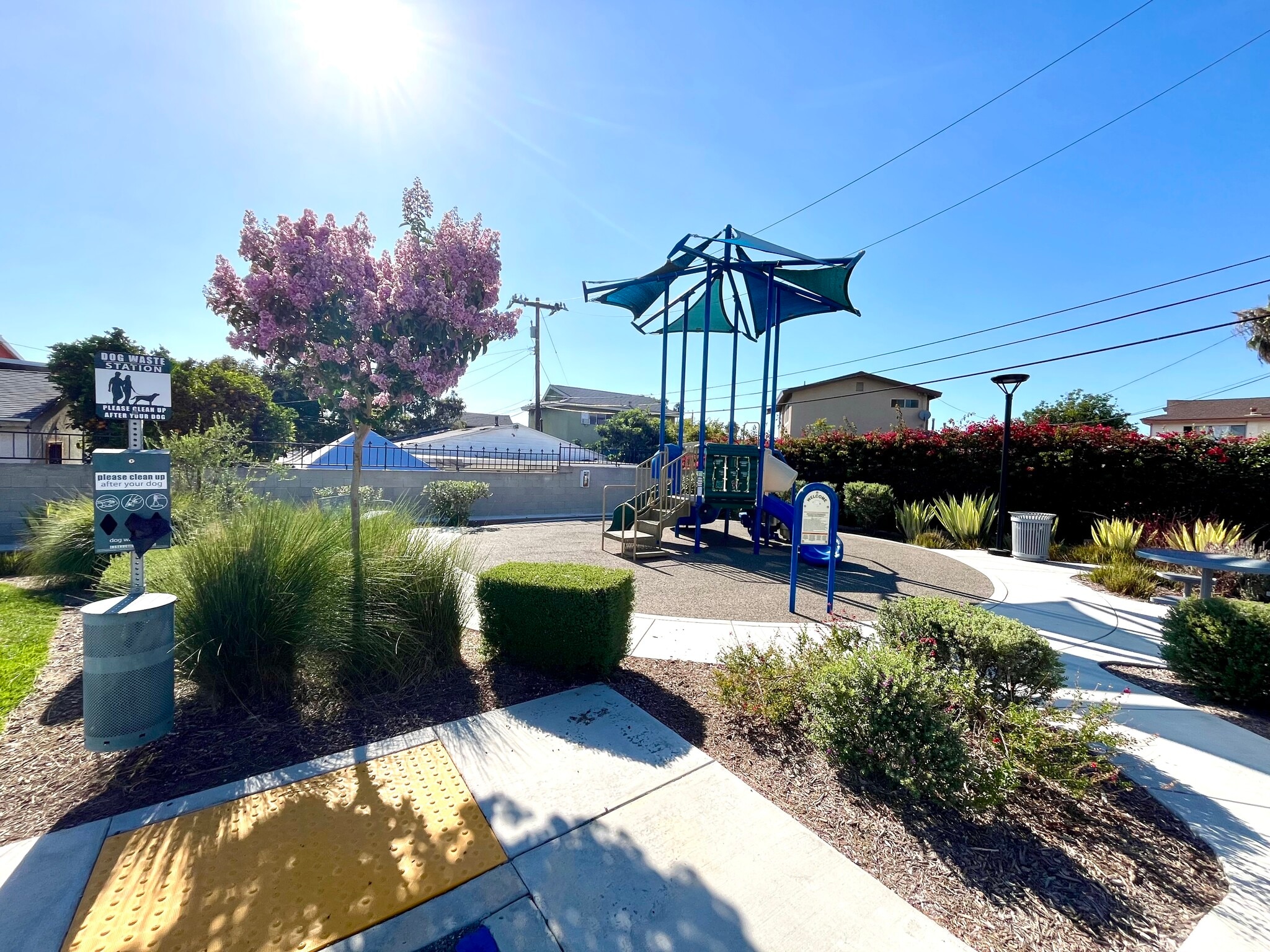 Building Photo - 14045 Pearl Ln