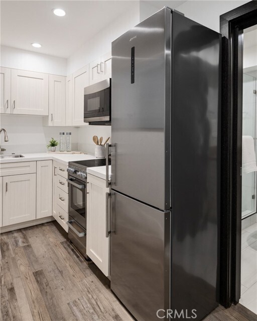 Building Photo - 201 S Juanita Ave