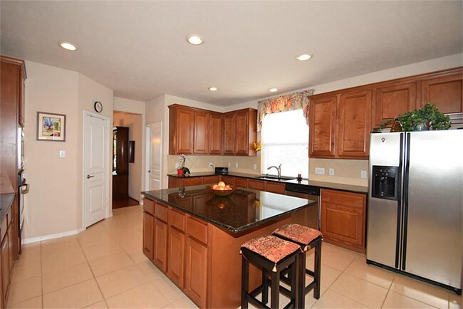 Building Photo - 12103 Ensenada Canyon Ln