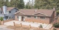 Building Photo - 851 Pine Knot Ave