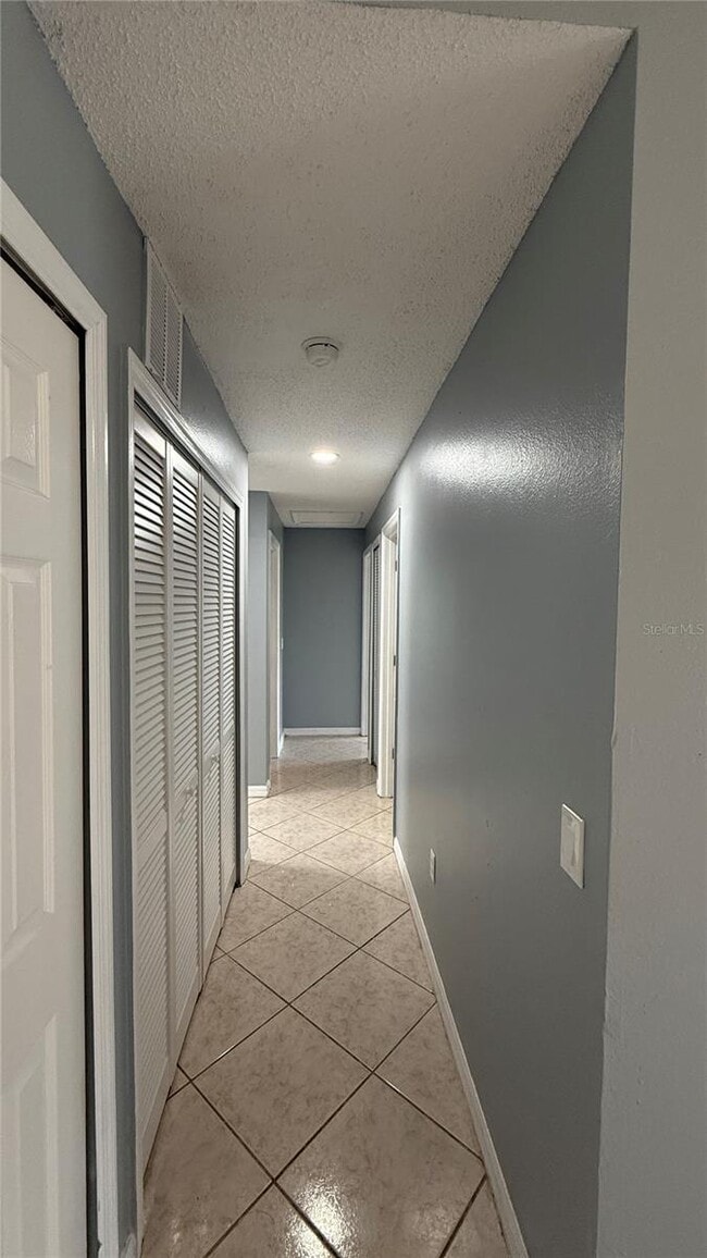 Building Photo - 1924 Shoal Ct