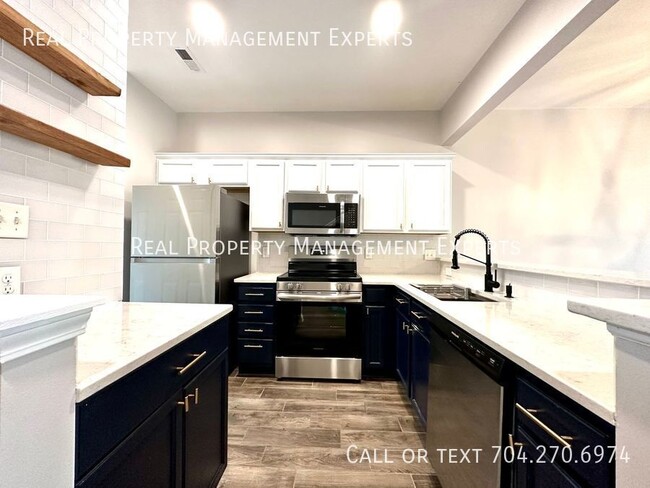 Building Photo - 1318 Anthem Ct