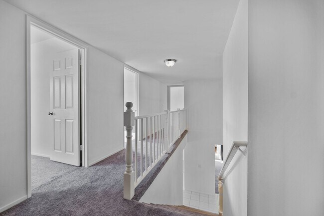 Building Photo - Beautiful Westlake First Neighborhood Family Home w/ Large Backyard with Panoramic Mtn Views