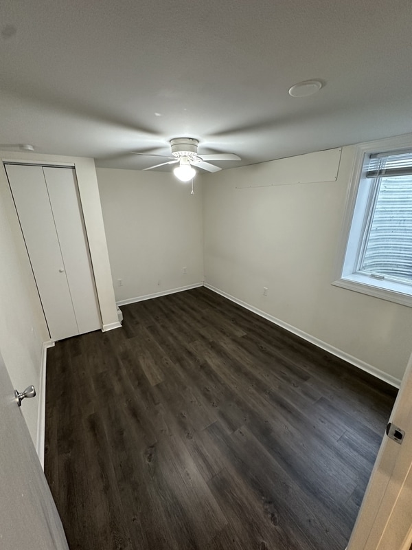 Building Photo - 116 Shepard St