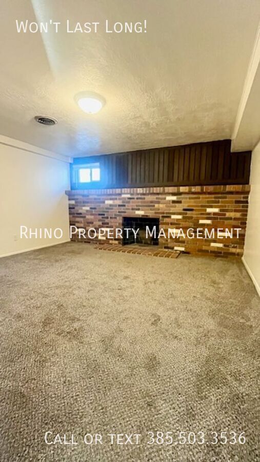 Building Photo - 6045 S Jamaica St