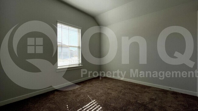 Building Photo - 912 Jackrabbit St