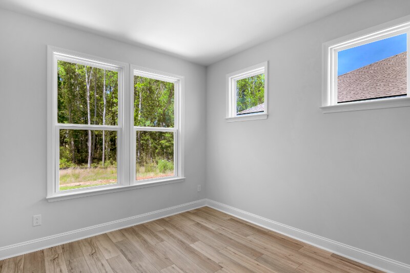 Building Photo - 267 Dendron Dr