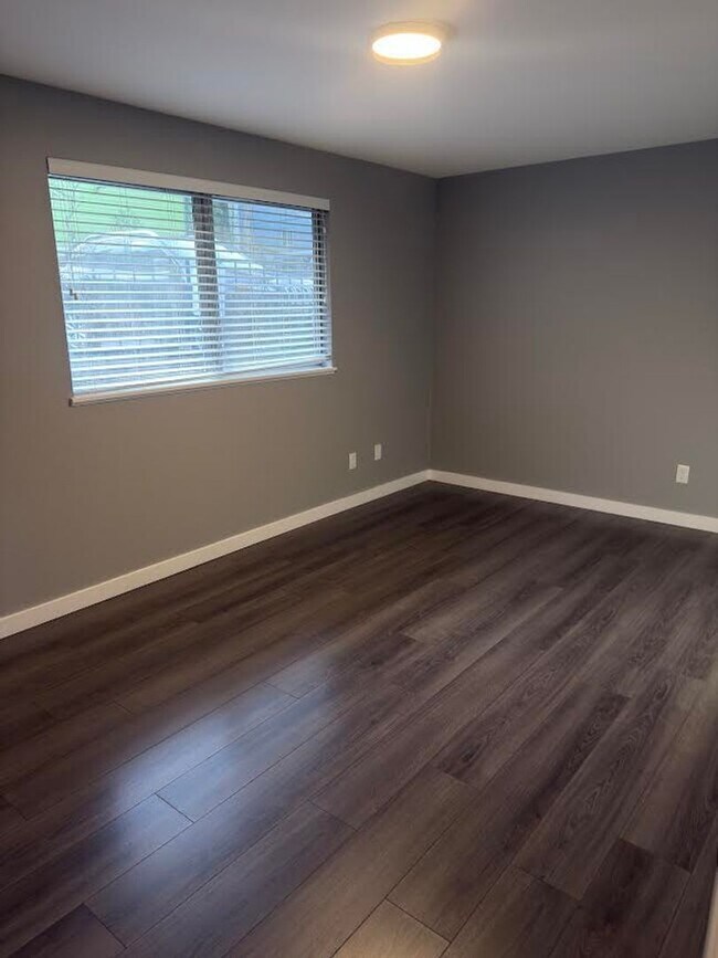 Building Photo - hune01