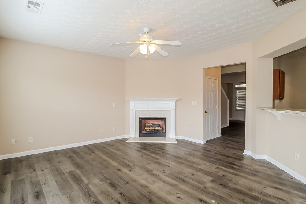 Building Photo - 411 Pondweed Dr