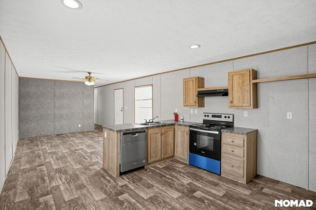 Building Photo - 15833 Co Rd 1030