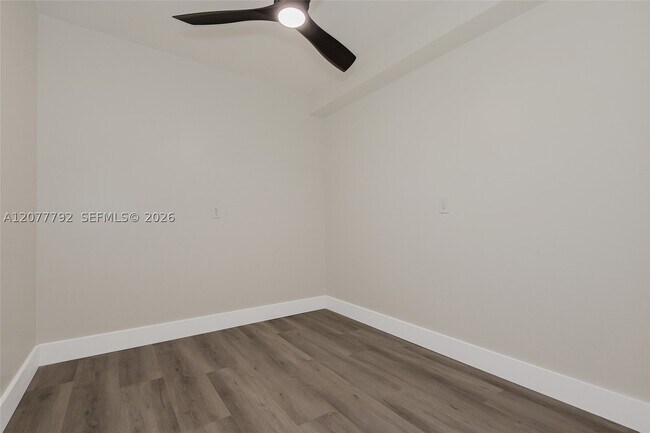 Building Photo - 1709 Whitehall Dr