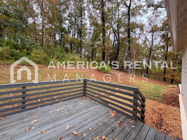 Building Photo - Home for Rent in Vestavia Hills, AL!!! Sig...