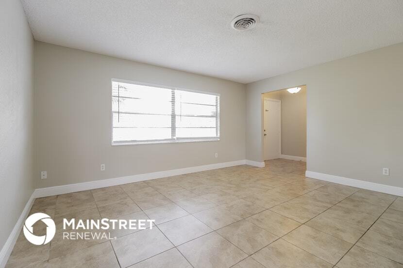 Building Photo - 734 Dunhill Dr
