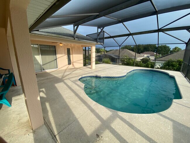 Building Photo - 562 Dolcetto Dr