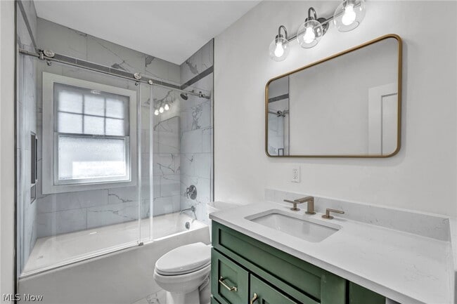 Building Photo - 2135 Coventry Rd