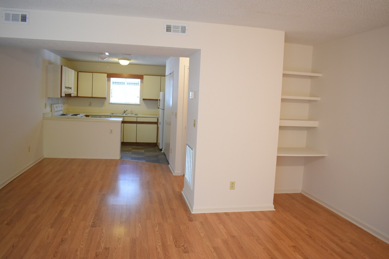 Building Photo - 4541 Kimberly Way