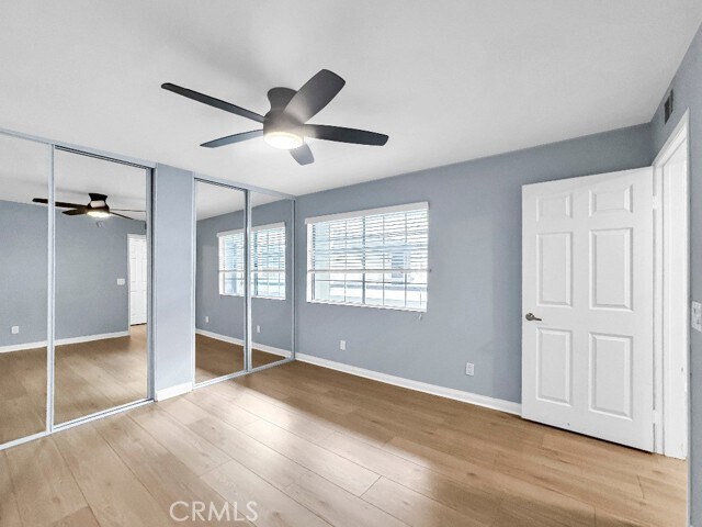 Building Photo - 5500 Owensmouth Ave