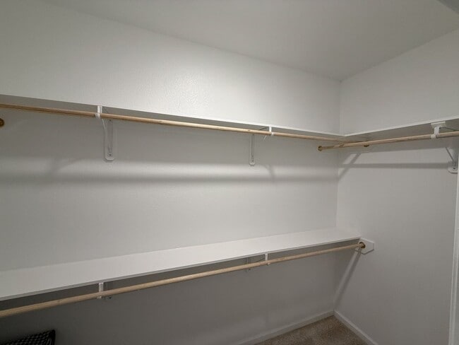 Building Photo - Spacious 4BR, 2BA Home in coveted Cambre Oaks Subdv - Gonzales