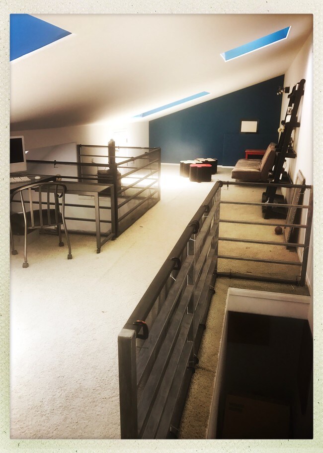 3rd Floor Bonus Room - 1314 16th St