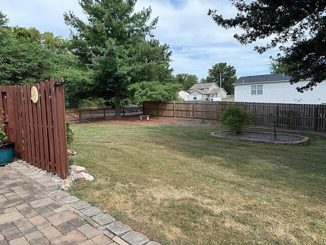 Building Photo - Amazing 3 Bed 2 Bath Home In Ashland!