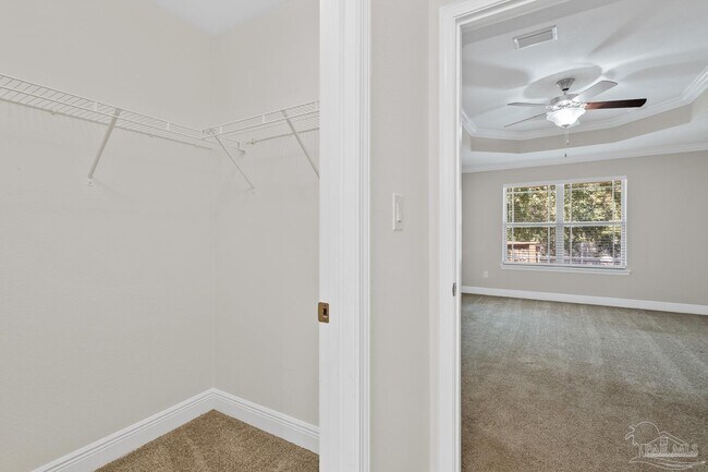 Building Photo - 5810 Red Cedar St