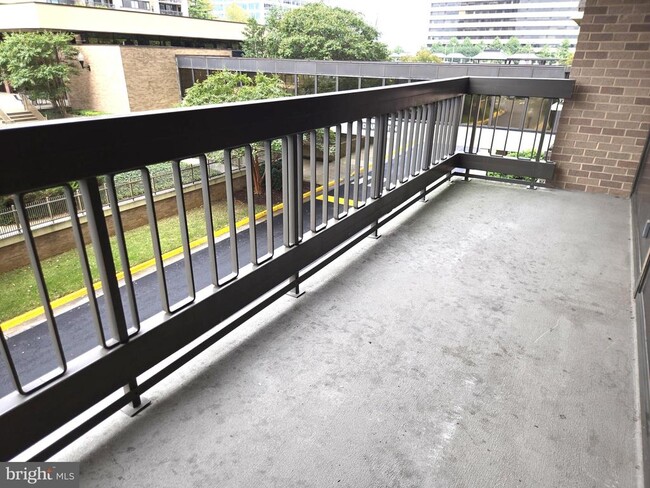 Building Photo - 5501 Seminary Rd