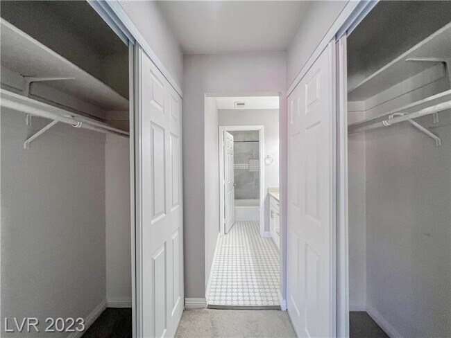 Building Photo - 2760 Lodestone Dr