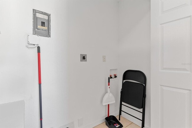 Building Photo - 18019 Avonsdale Cir