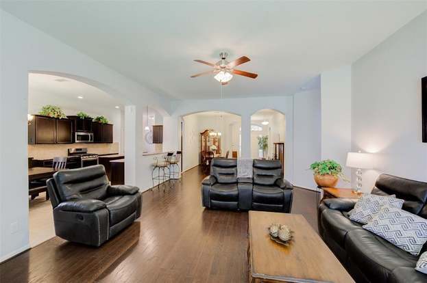 Building Photo - 127 Clearmont Pl