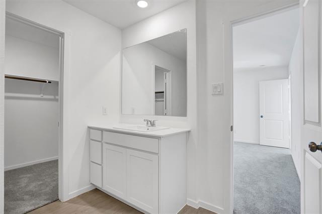 Building Photo - 2963 Hearts Trl