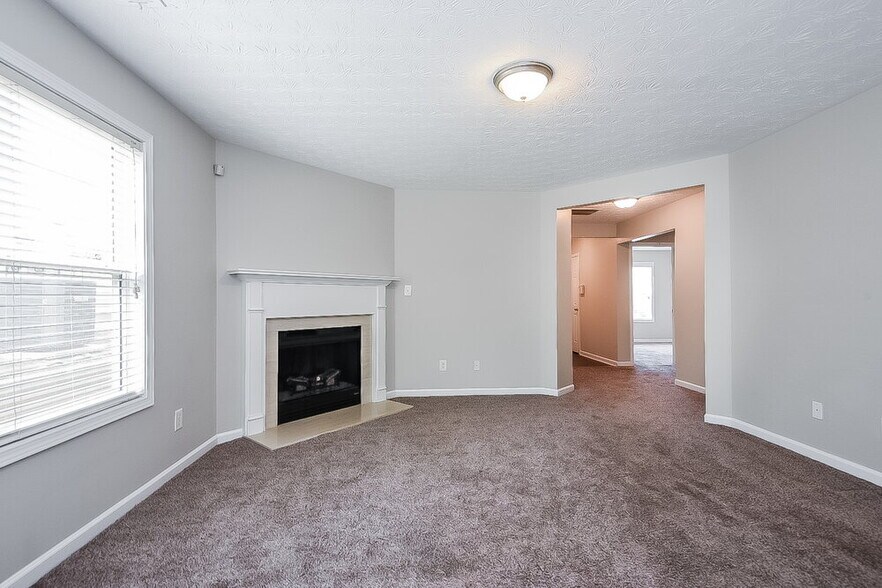 Building Photo - 460 Little Creek Rd SE