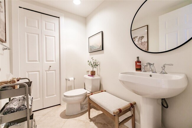 Building Photo - 23540 Via Veneto