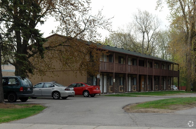Building Photo - Orchard Farms