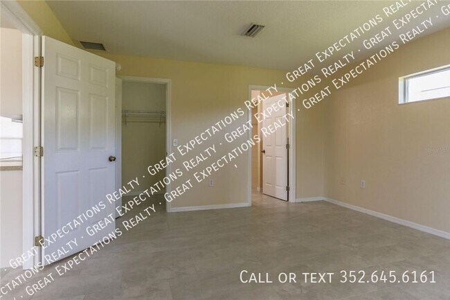 Building Photo - 4691 SW 129th Pl
