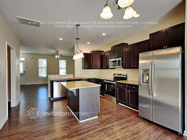 Building Photo - 429 McCarthy Dr