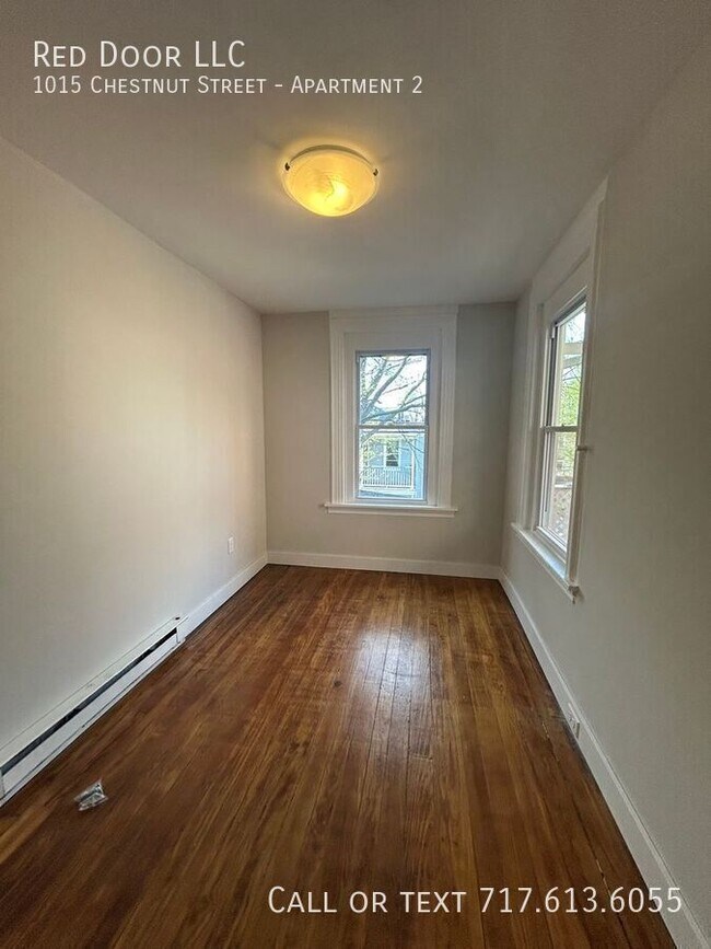 Building Photo - 1015 Chestnut St