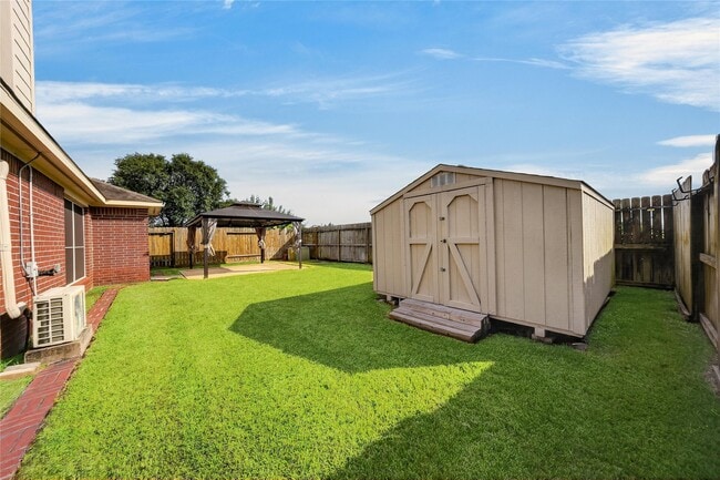 Building Photo - 20515 Spring Bluff Ln